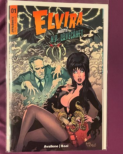 Elvira Meets H.P. Lovecraft #dynamite #elvira #elviramistressofthedark #hplovecraft #cthulhu #necronomicon #greatoldones #dav...