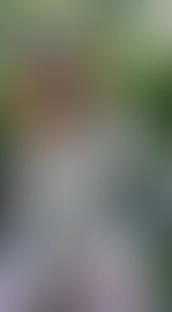 Video thumbnail background