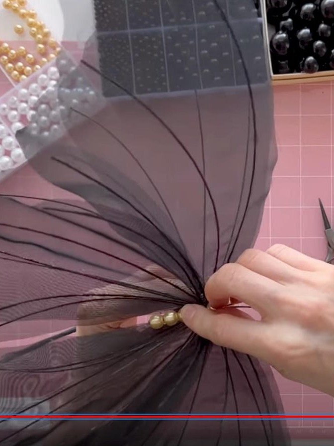 Bundle 5 Sizes Templates: How to make Giant Organza Butterfly with Tails Step-by-step Tutorial product image (5)