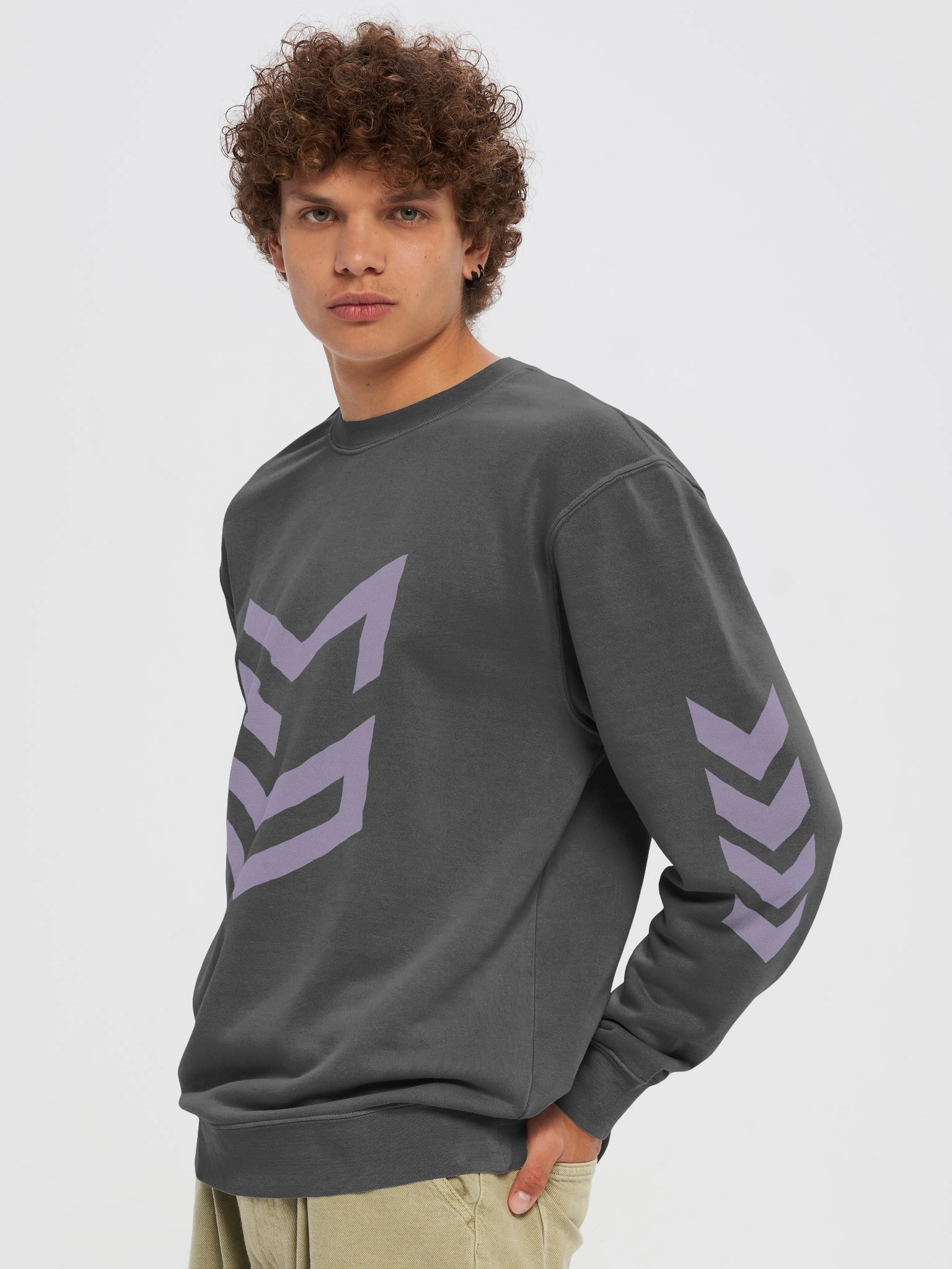'Synced' Sweatershirt product image (5)