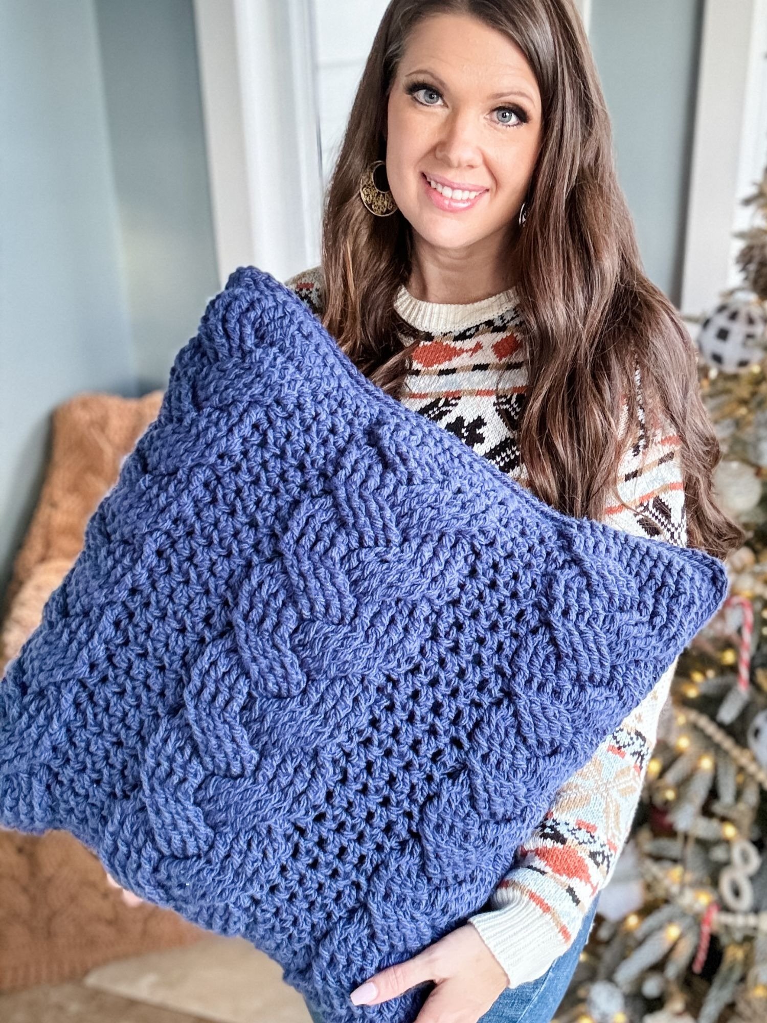 Cozy Cottage Cable PIllow Crochet Pattern product image (3)