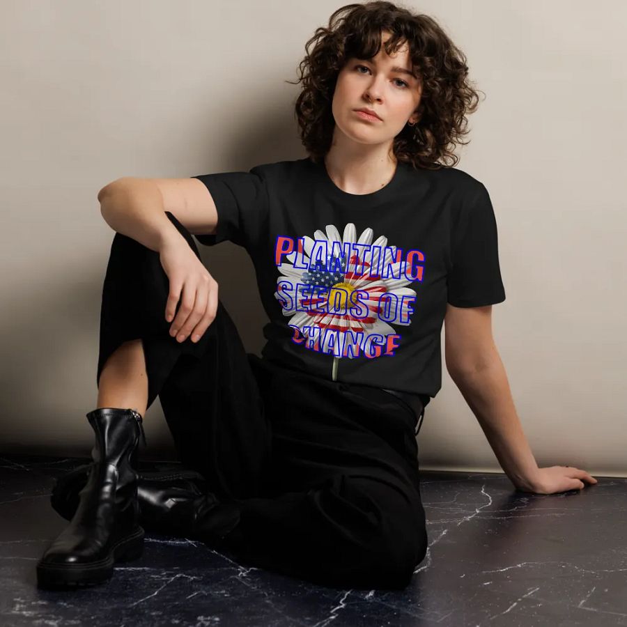 Kamala Harris presidential campaign 2024 T-Shirt product image (10)