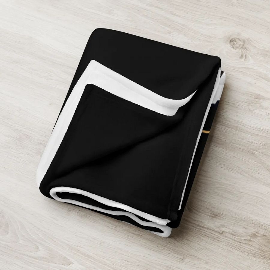 Blanket product image (18)