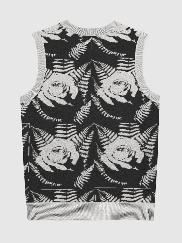 Timeless Style Meets Modern Comfort: The Rose Jacquard V-Neck product image (10)