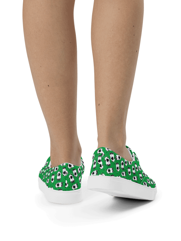 Valais Blacknose Sheep Women's Canvas Shoes product image (5)