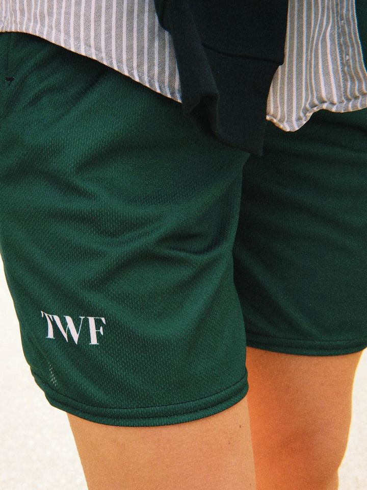 Shorts Essential - Green product image (2)