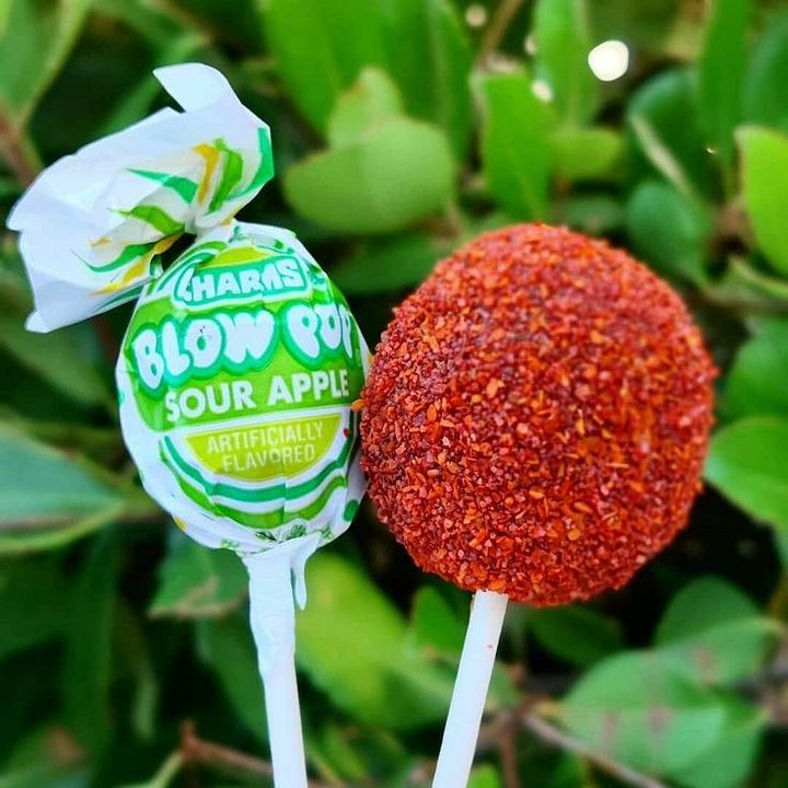Blow pops product image (2)