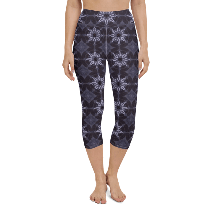 Shapes Galore Capri Leggings product image (1)