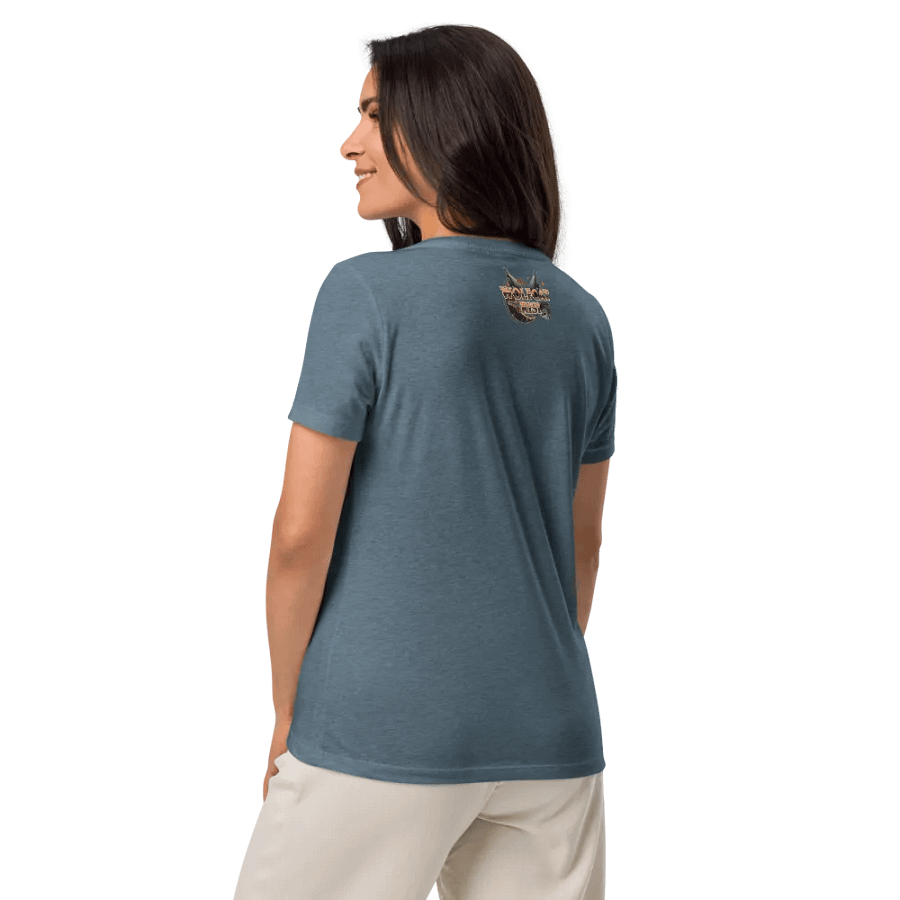 WolfcatRisi Gamer Waifu Women's V-Neck T-shirt product image (10)