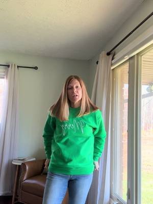 Quick look at how some of our sweatshirts fit!  www.godandgritapparel.com #momentreprenuer #sidehustle #momsoftiktok #sweatshirts #apparel 