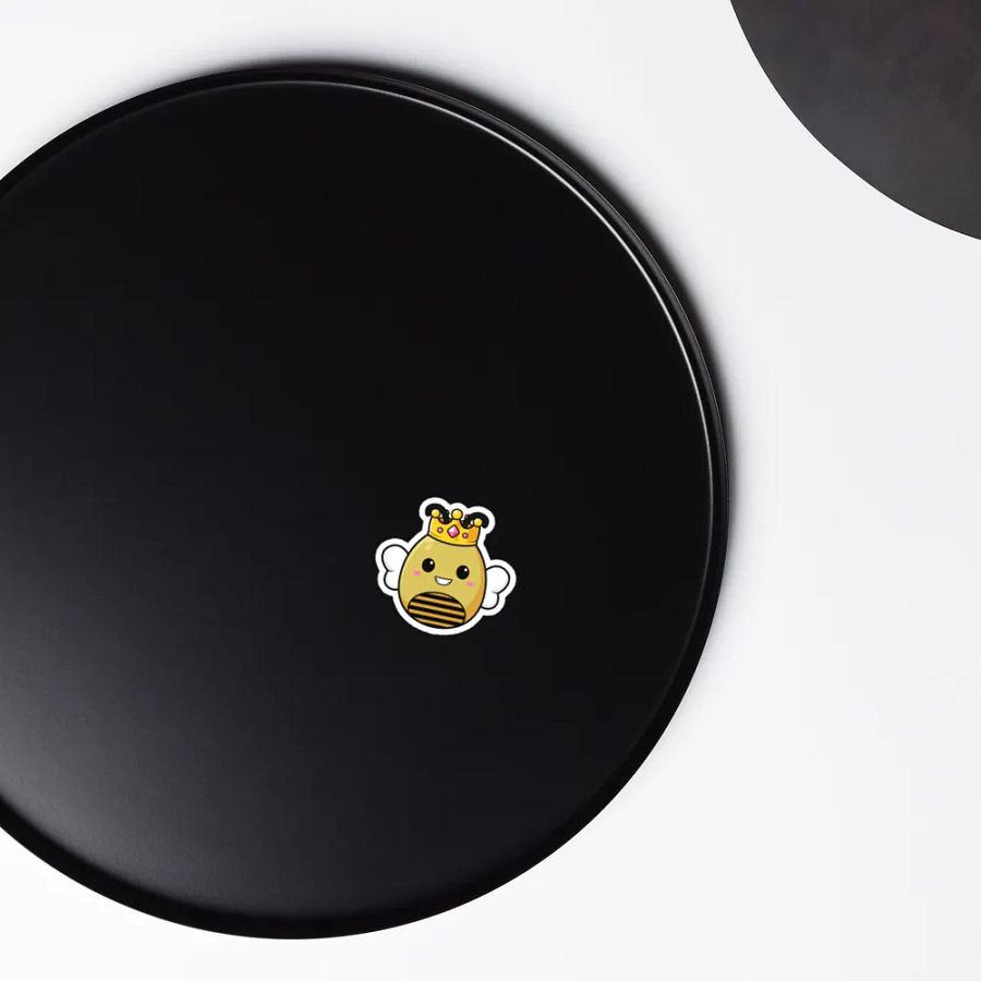 Queen bee magnet product image (6)
