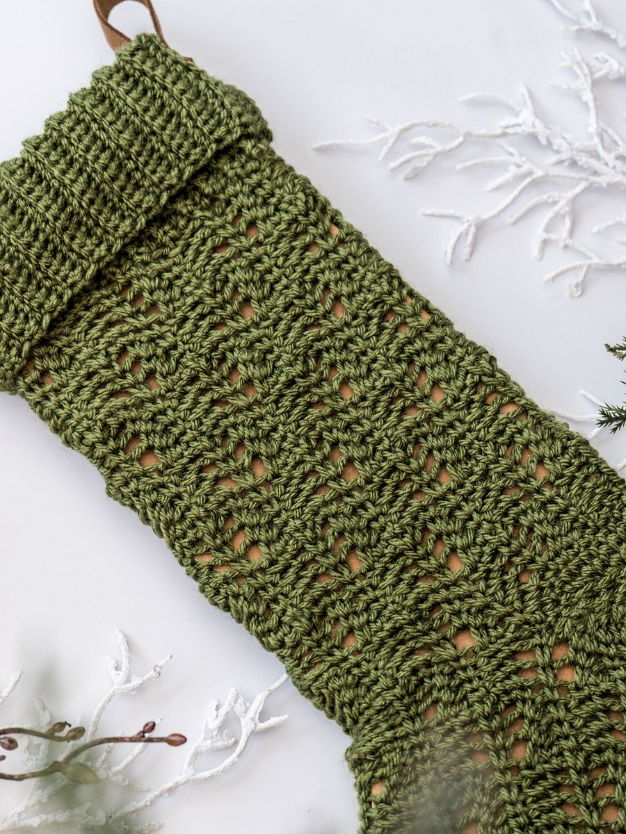 Mistletoe Crochet Stocking Magical Stitches product image (6)