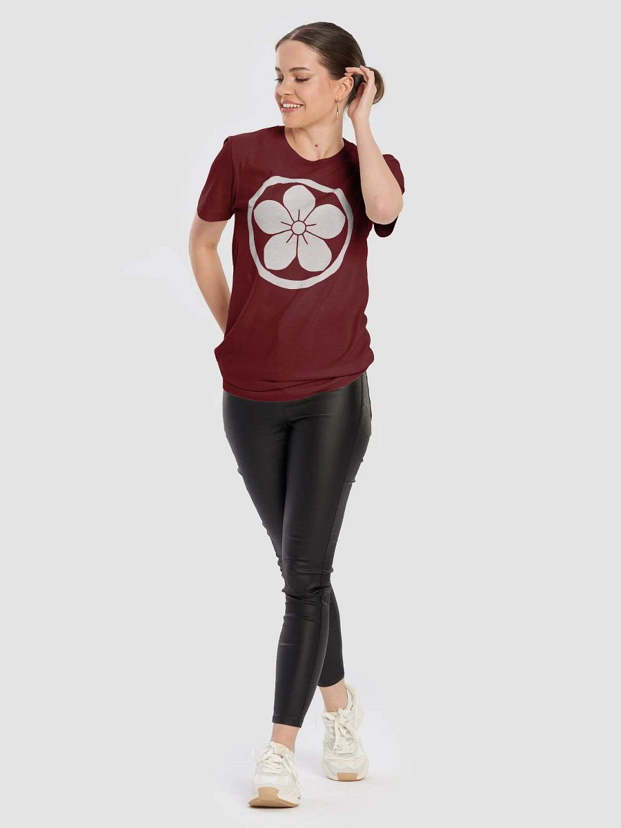 Ota Clan Crest T-Shirt – Symbol of Loyalty & Strategic Prowess product image (3)