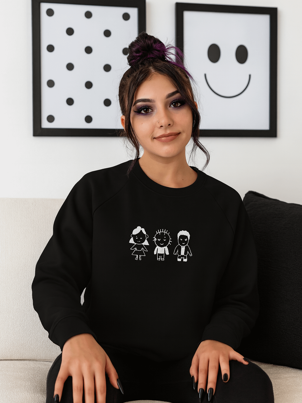 QUIRKS Sweater product image (1)