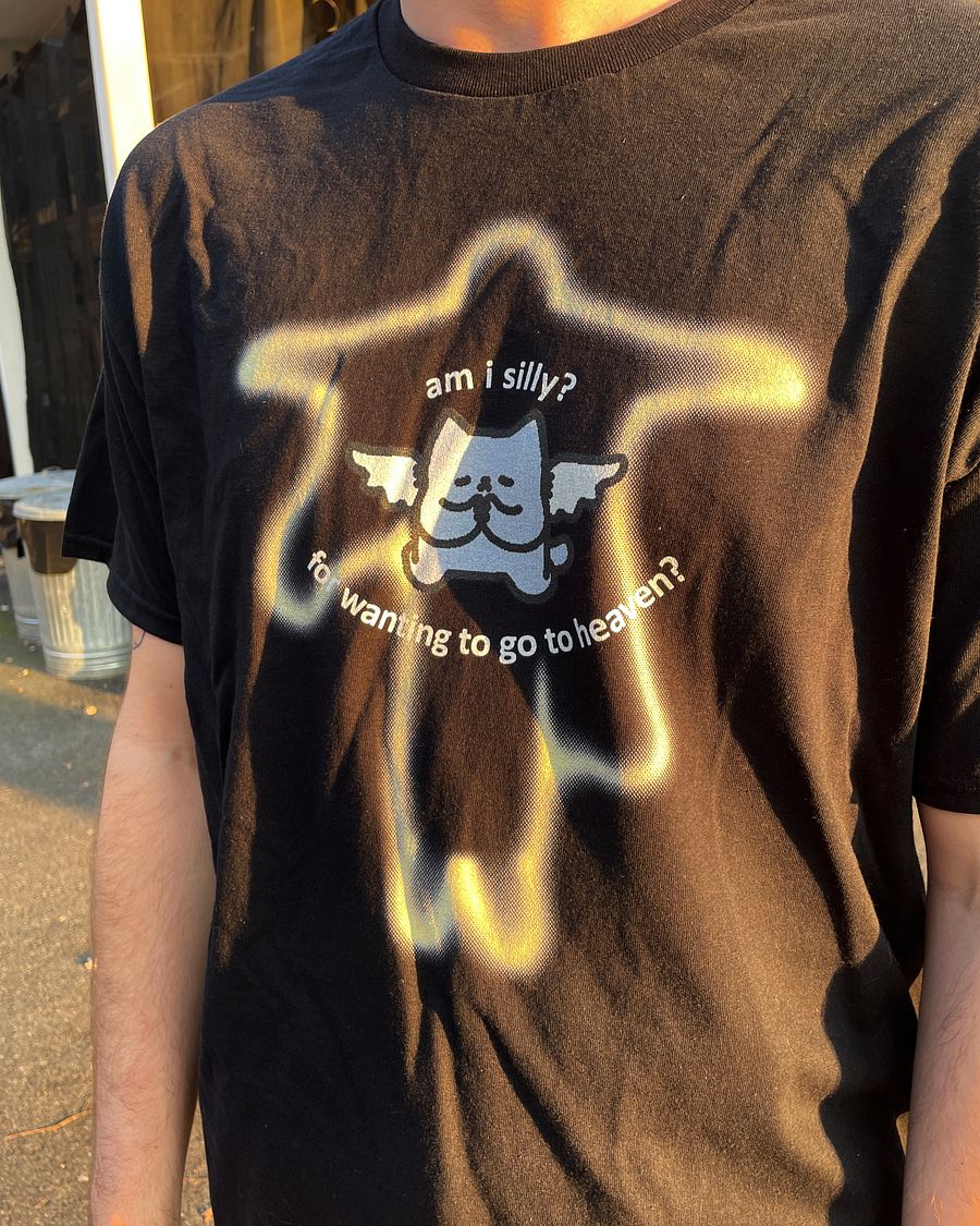 🙌🏻𝓗𝓮𝓪𝓿𝓮𝓷𝓵𝔂 tee🙌🏻 product image (2)