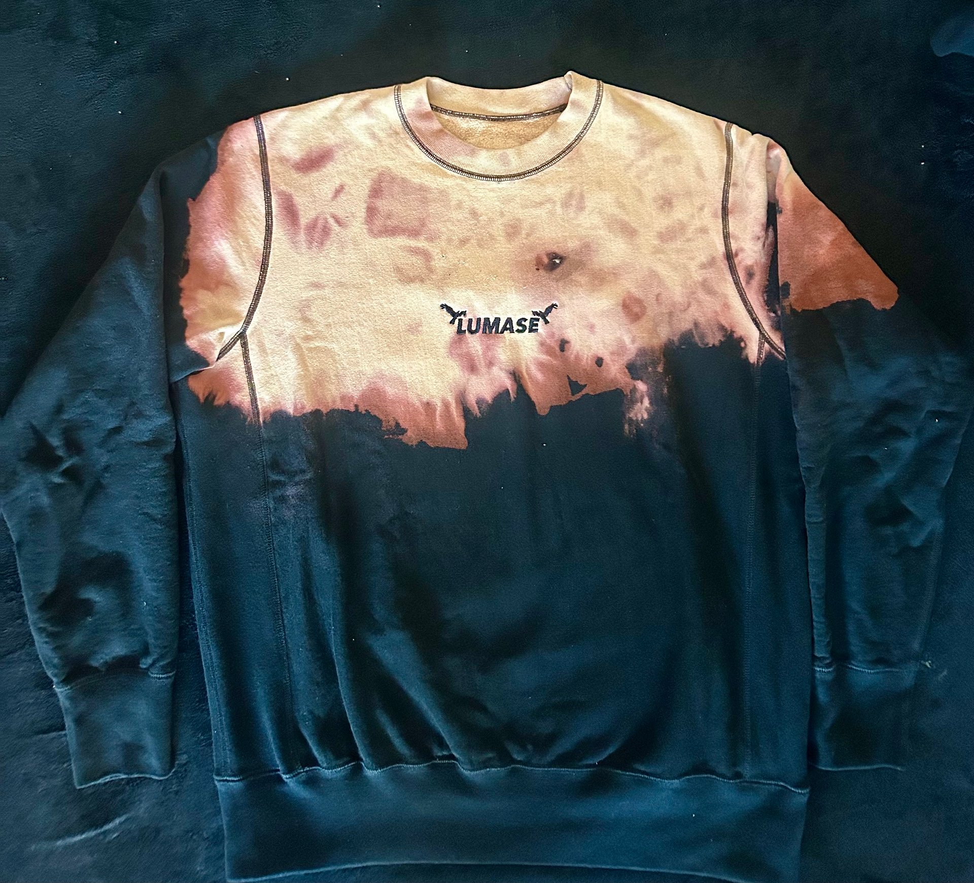 LUMASE CREWNECK product image (1)