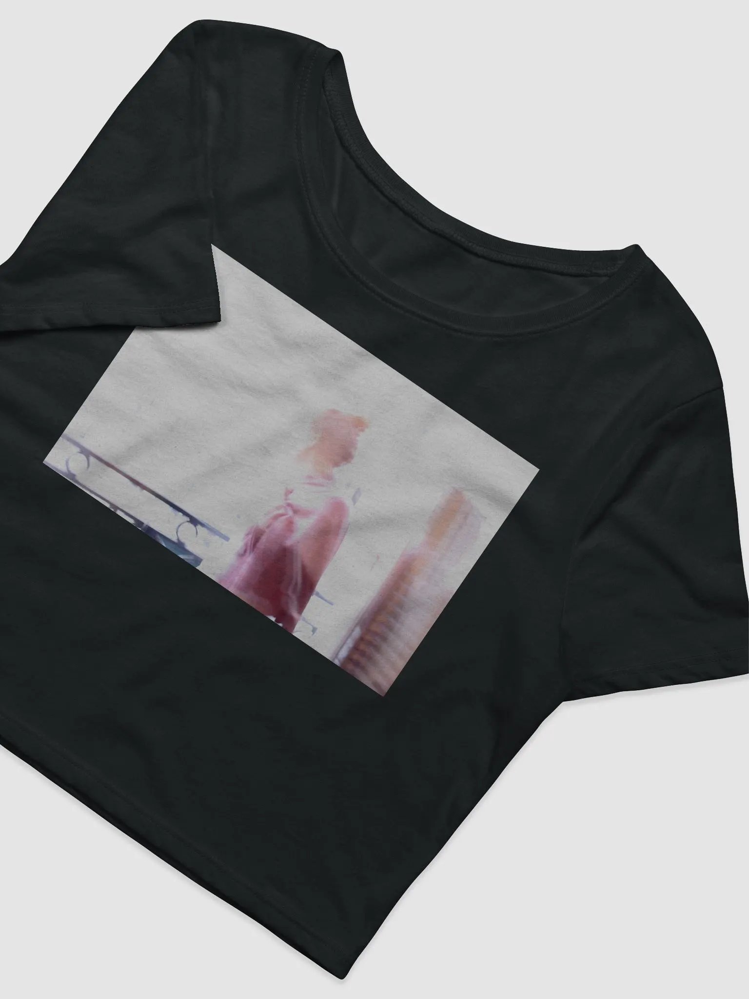 Lo Fi Love Crop Top product image (3)