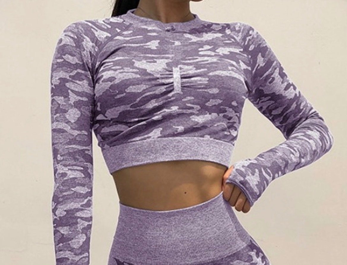 Seamless Camo Long Sleeve- Crop Top product image (4)