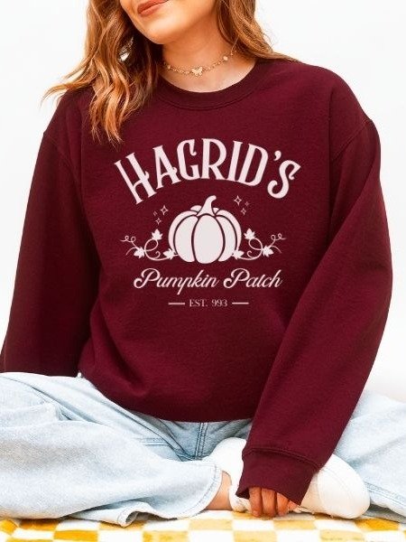 Hagrid Pumpkin Patch Minimalist Cozy Sweatshirt for Halloween product image (20)
