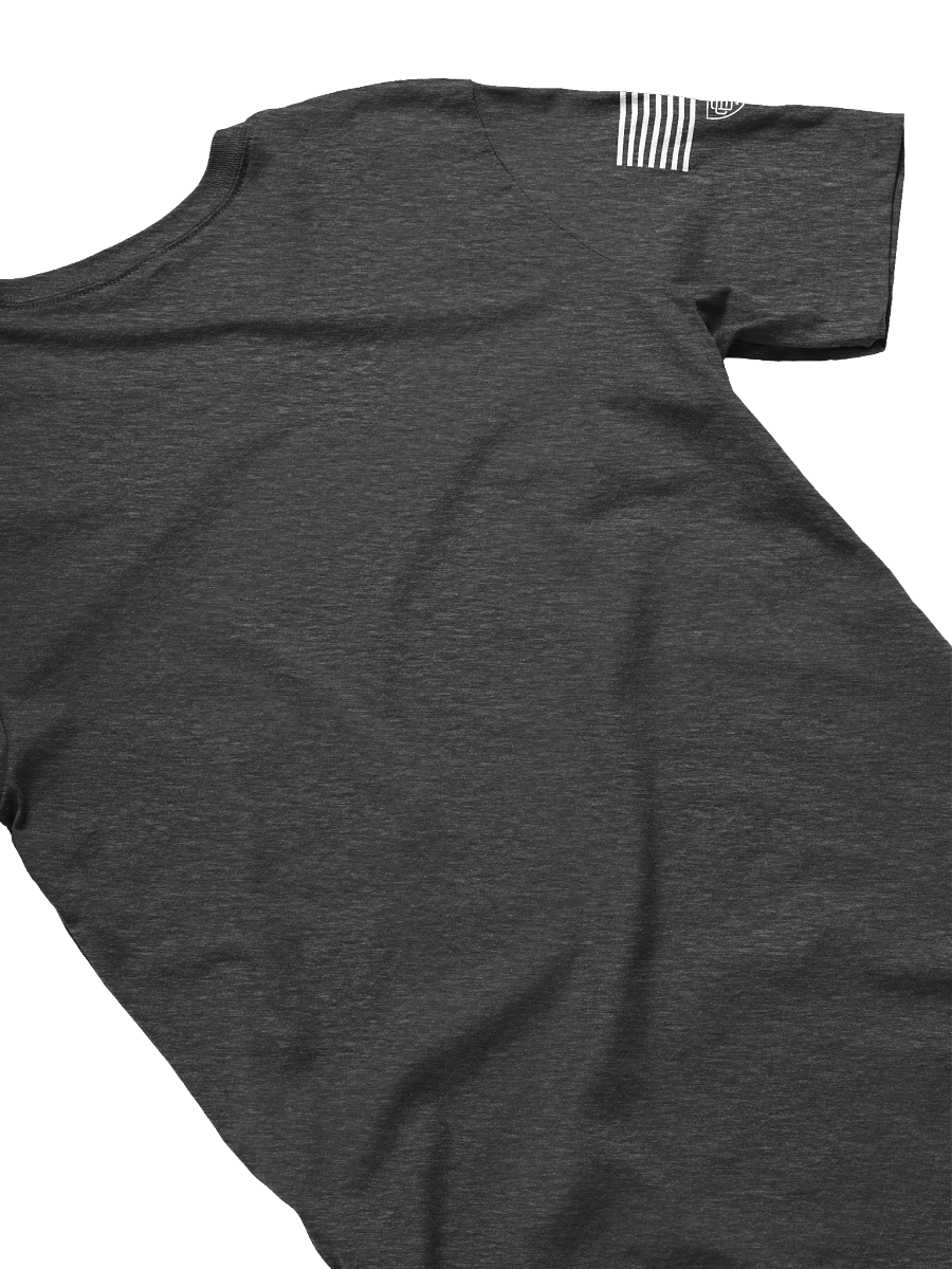 34th Infantry Division - Red Bull " Distressed" T-Shirt product image (36)