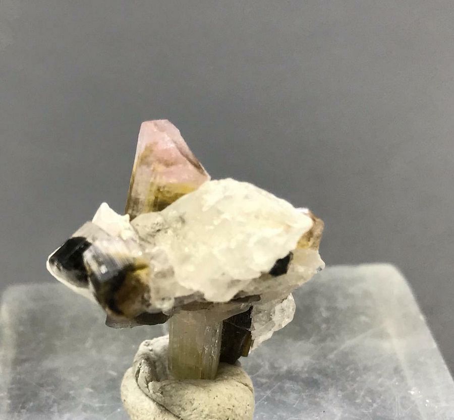 BI-COLOR PINK TOP TOURMALINE COMBINED WITH FELDSPAR NATURAL SPECIMEN, 4.5 GRAM product image (4)