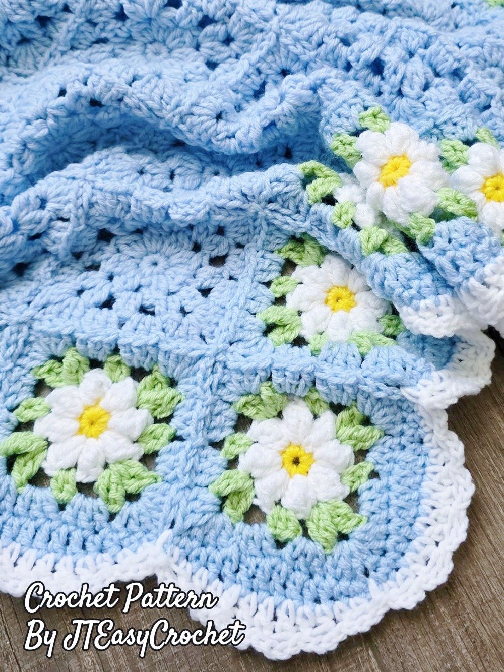 Easy Crochet Pattern & VIDEO, Blue Flower Granny Square Blanket With Daisy Border product image (3)