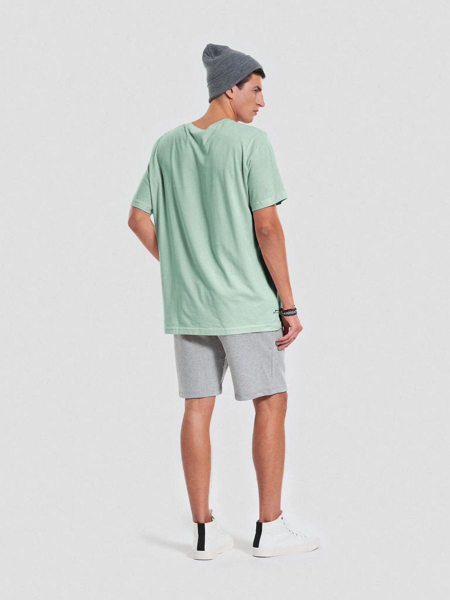 social life // t - shirt product image (7)