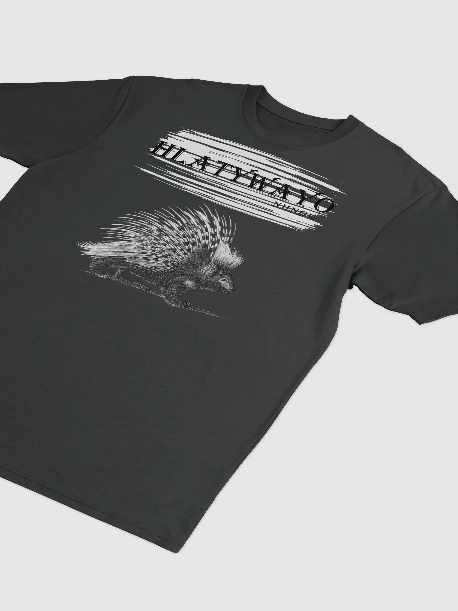 Hlatywayo Nungu Shona Totem Tshirt product image (3)