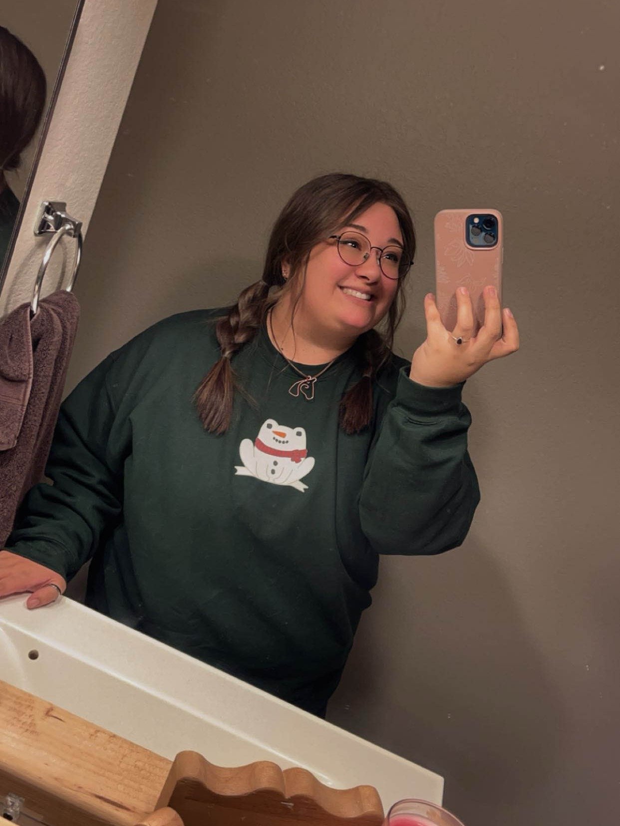 s0phmas Snow Froge Crewneck (Gildan) product image (8)