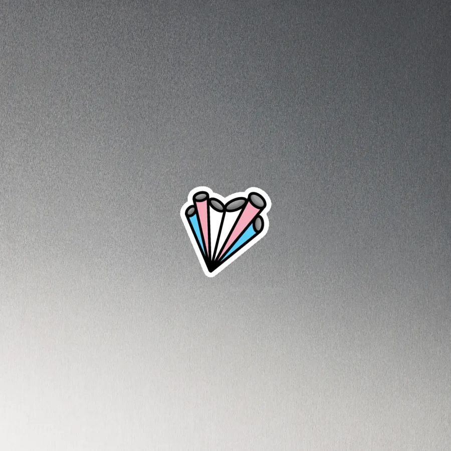 Trans heart magnet product image (4)
