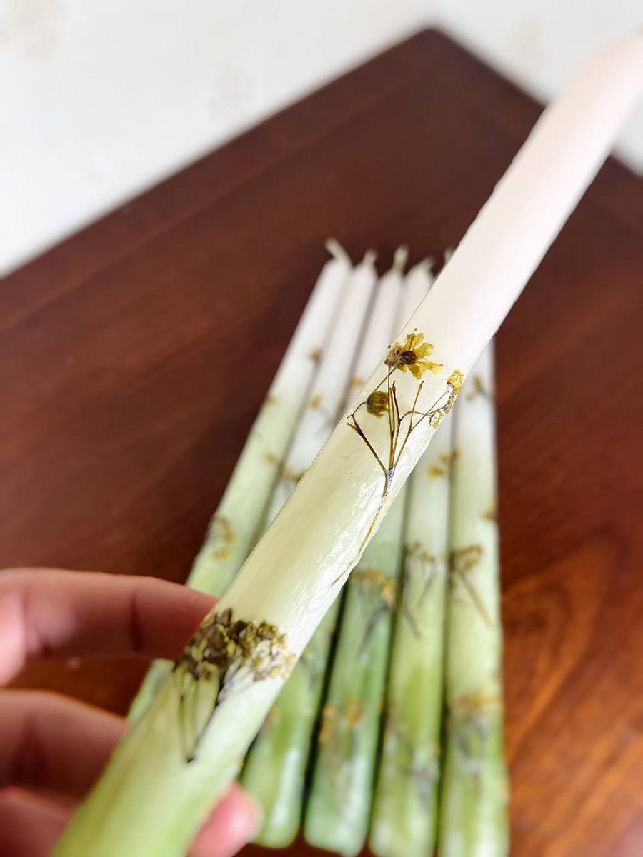Tapered Dinner Candle Real Dry Flower Botanical Candle Floral Candle Unscented Candle Gift Idea Decorative Candle product image (6)