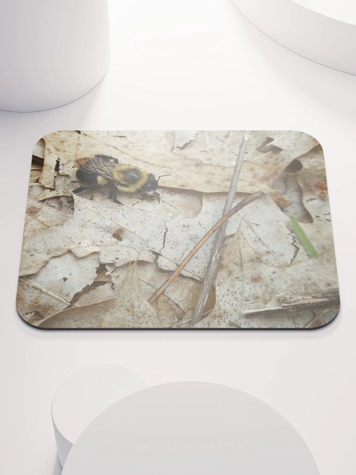 Bee Leaf In Yourself (Mouse Pad) product image (1)