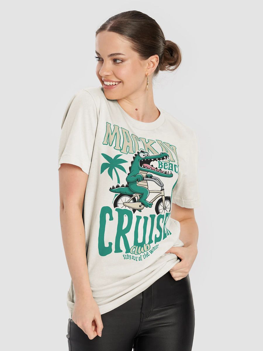 Mackay Beach Cruiser Crocodile T-Shirt – Funny Retro Bike Graphic Tee | Stay Out of the Water! product image (48)