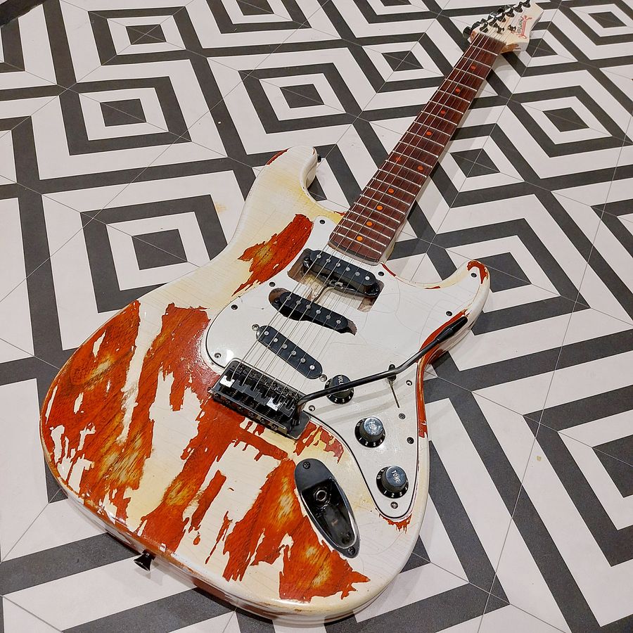 Red & White Relic Strat product image (4)