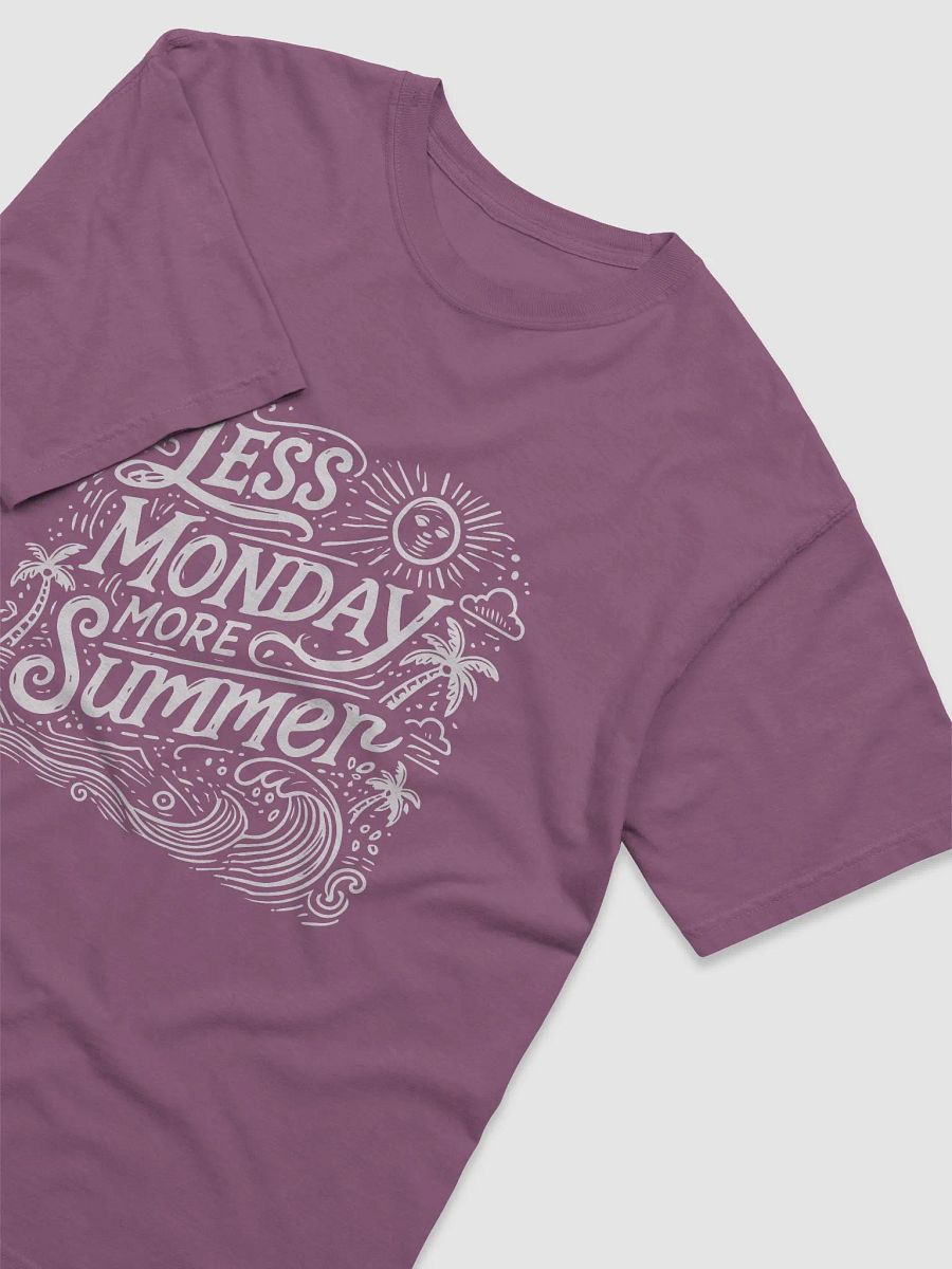 Less Monday More Summer | T-Shirt product image (17)