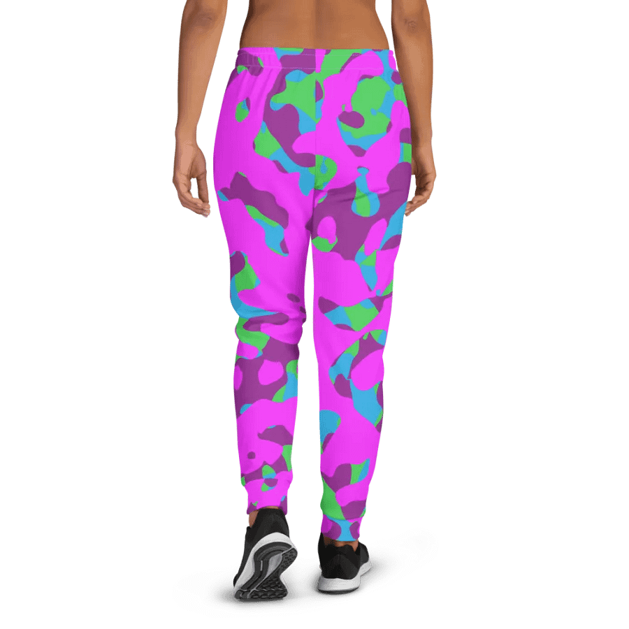 Pink camouflage pants product image (1)