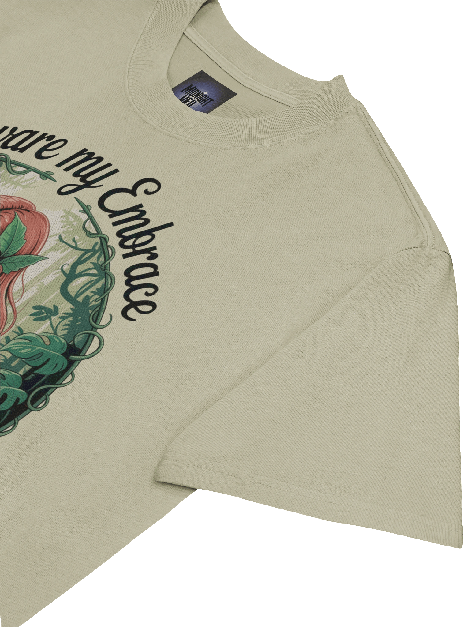 Verdant Venom: Poison Ivy Beware My Embrace Oversized Faded T-Shirt product image (7)