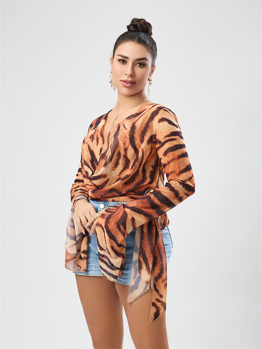 non-stretch chiffon tiger stripe printing bell-sleeve crop top product image (6)