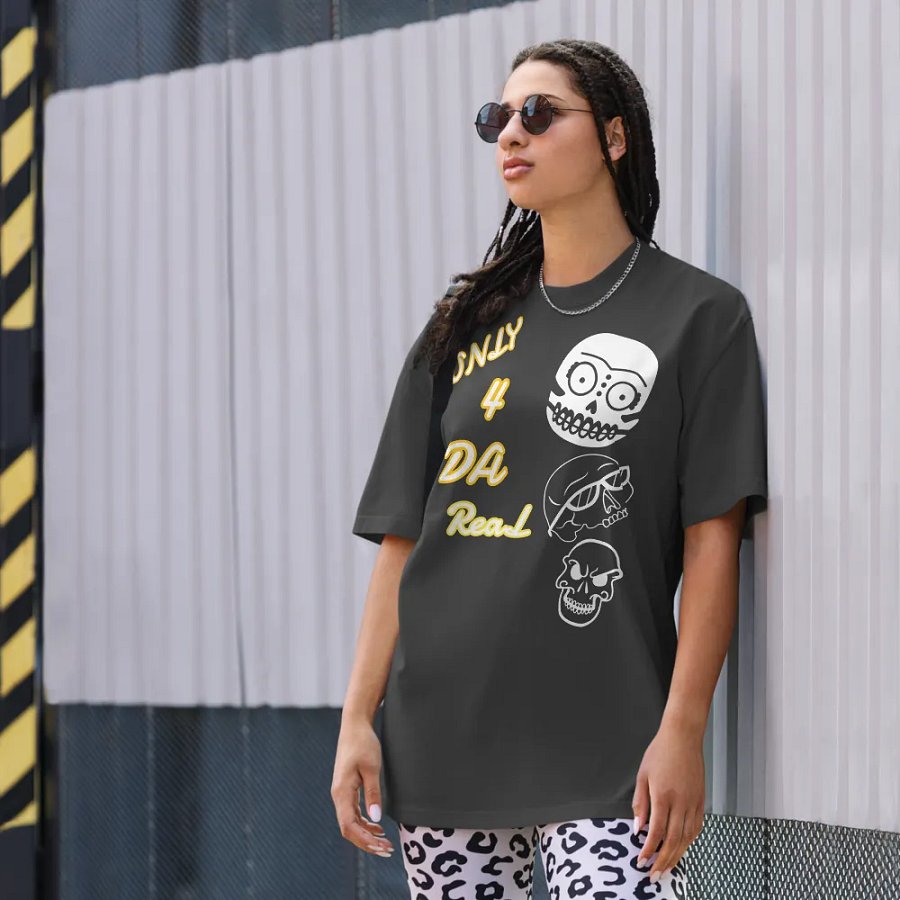 t-shirt product image (8)