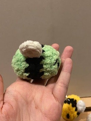 Bee Keychain product image (2)