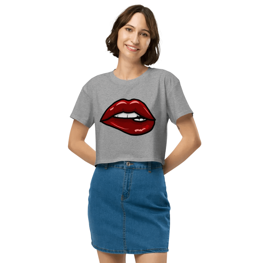 Lips Crop product image (76)