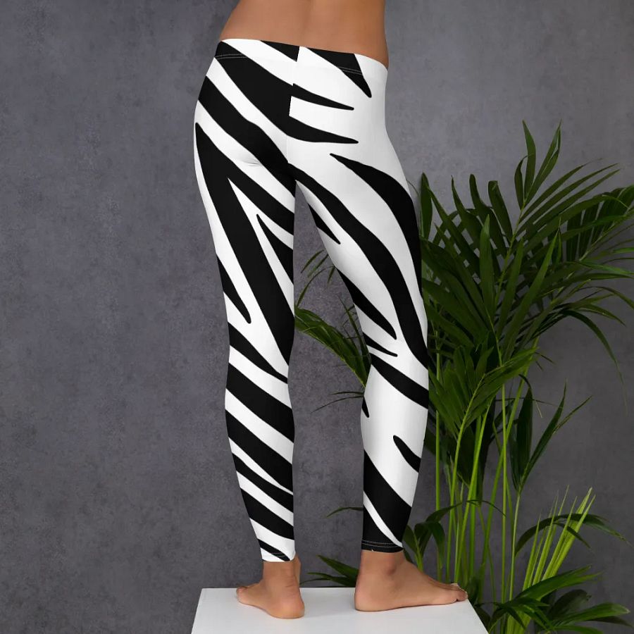 Seamless Zebra Print Leggings – Sleek, Stylish & Ultra-Comfortable product image (6)