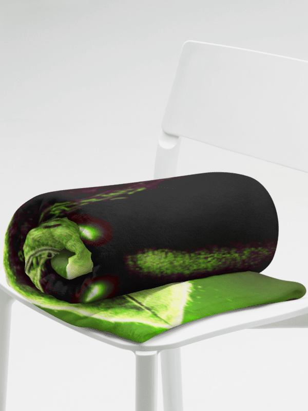 Kryme's Shadow Cloak Blanket product image (8)