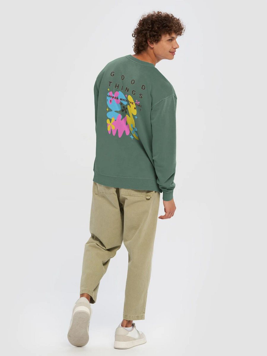 Timeless Comfort Sweatshirt product image (49)