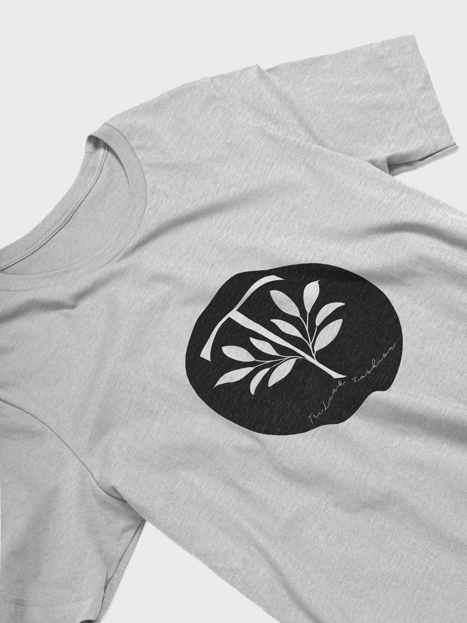 SoftStyle Iconic T-Shirt product image (18)