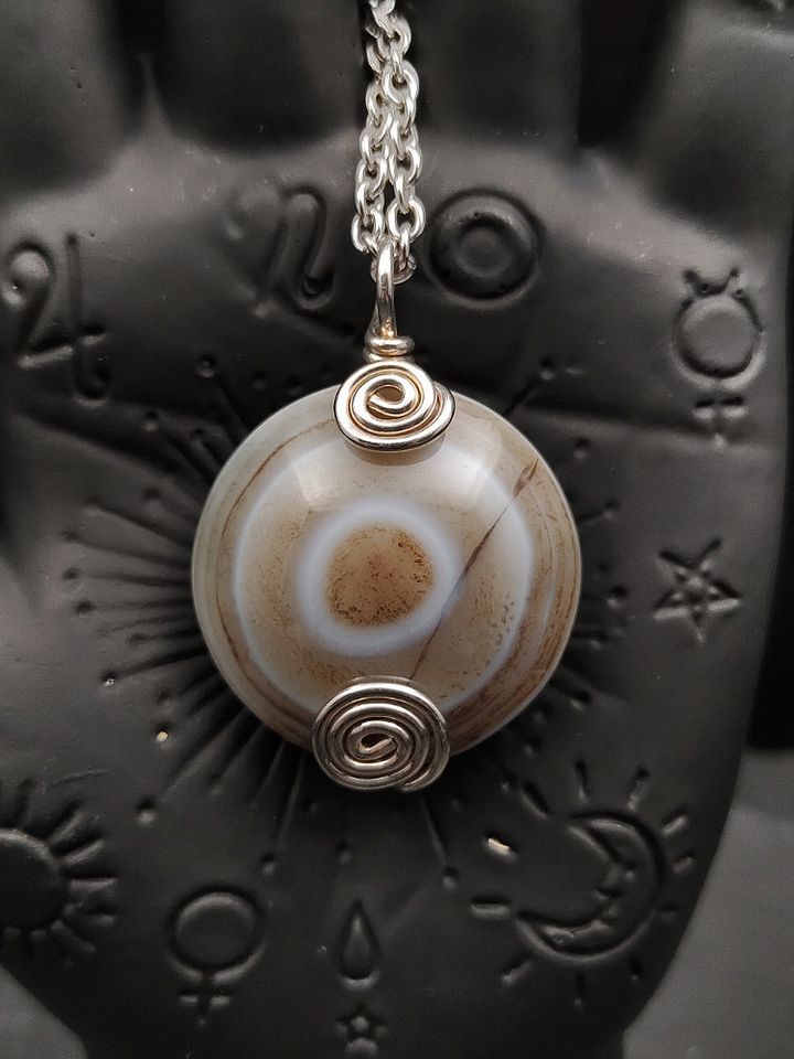 Eye Agate Oracles - Spiral Chonk Ripple product image (1)