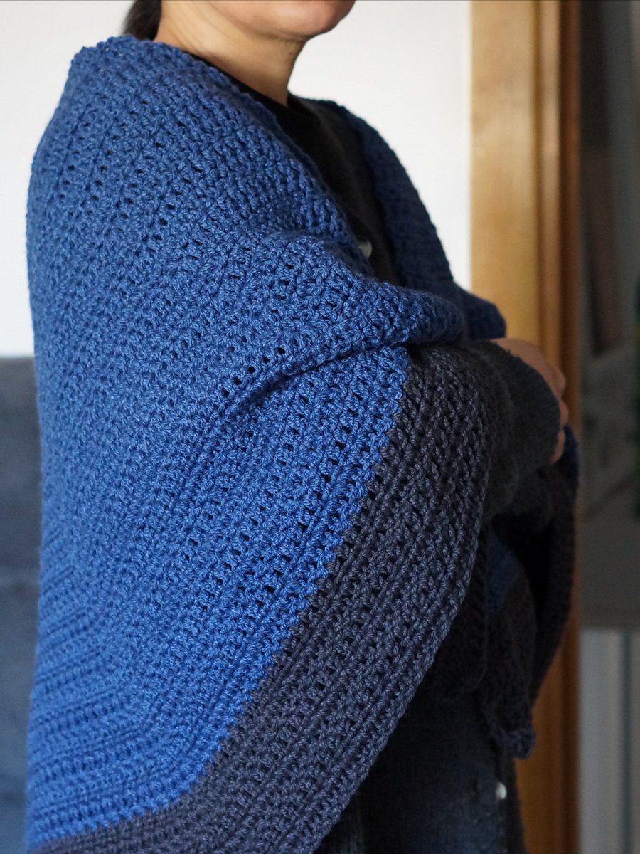 Double crochet half circle shawl pdf pattern product image (1)