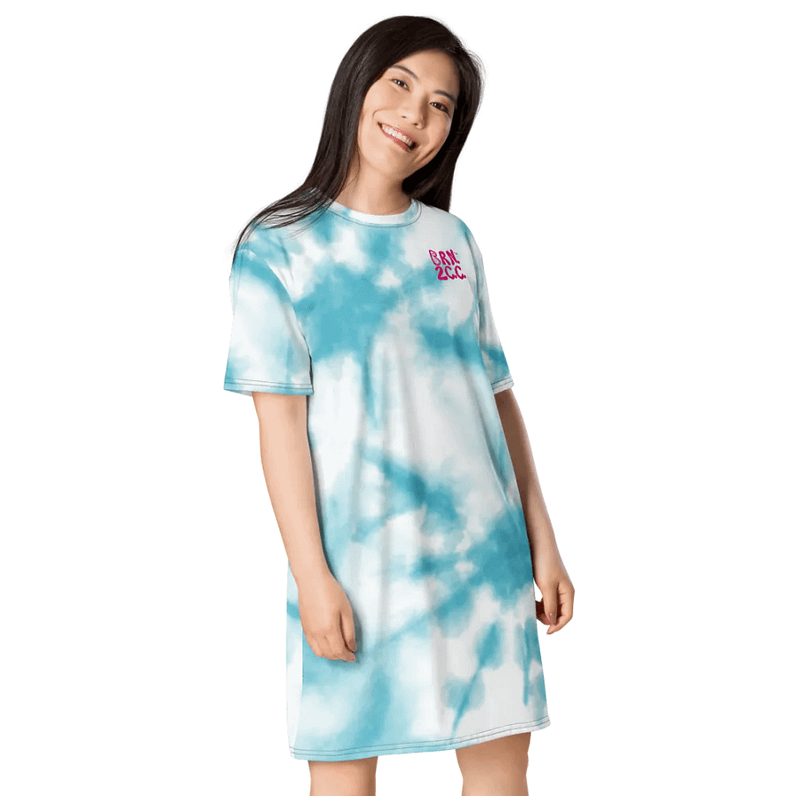 BOURNE to Cape Cod™ | Coastal Dream T-Shirt Dress | Blue & White Tie-Dye | Beachy-Chic & Bold product image (4)