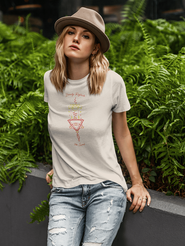 Beauty Reflects the Soul Symmetric Fusion Tee product image (2)