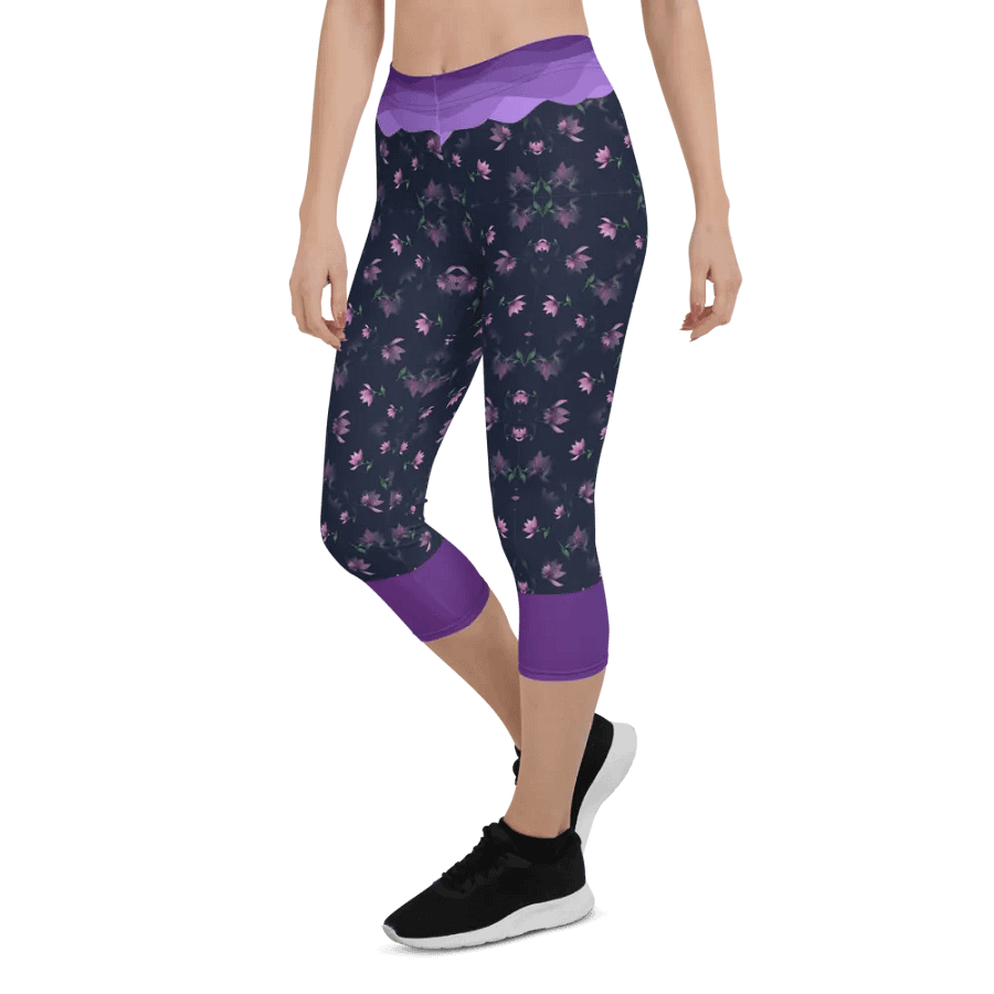 Lavender Floral whisper Capri Leggings product image (6)